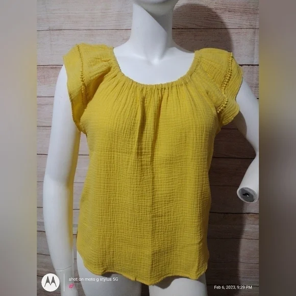 GRAND & Greene Yellow Top - Picture 1 of 5